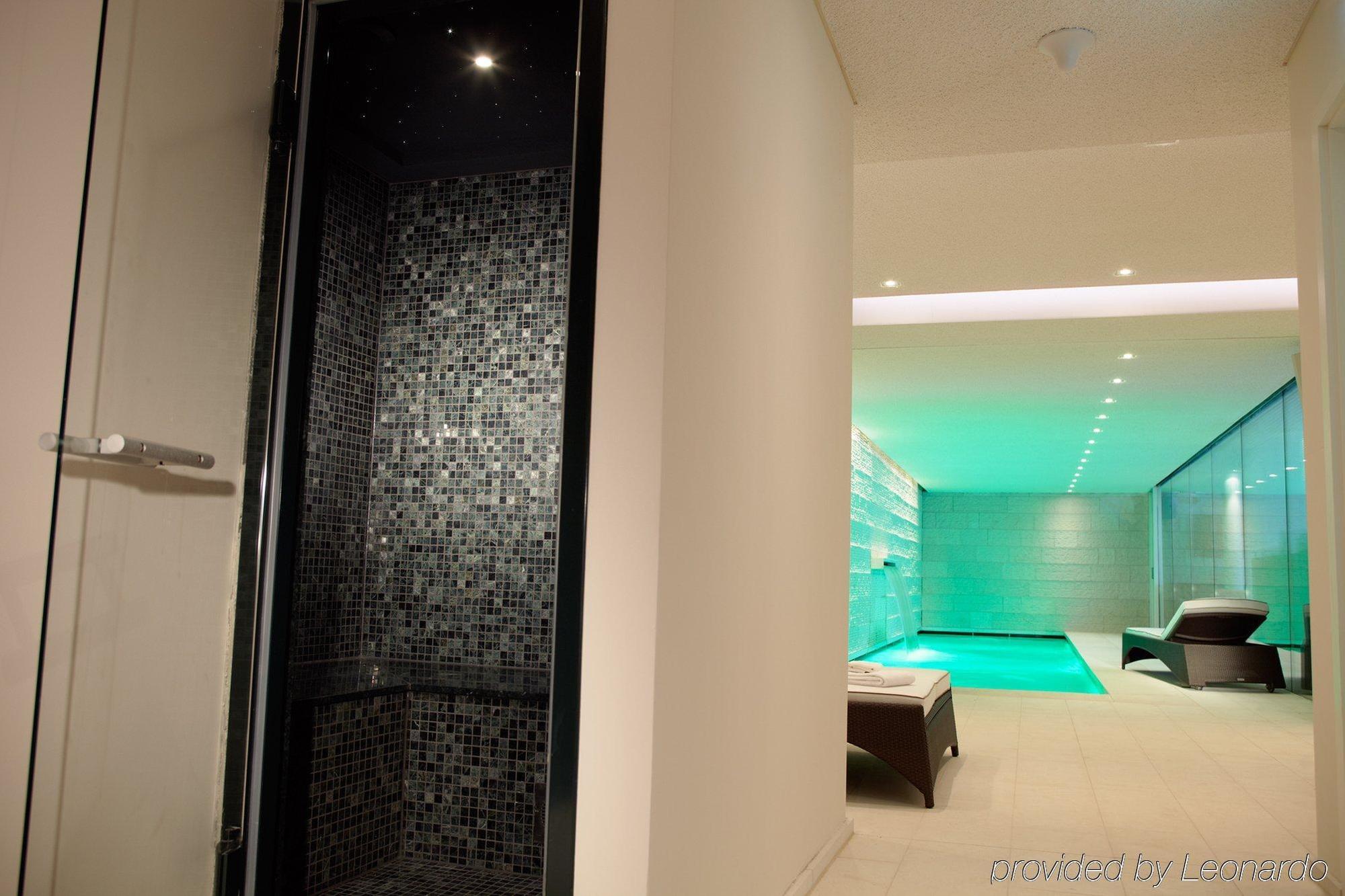 Boutique Hotel Villa Am Ruhrufer Golf & Spa Mülheim an der Ruhr Съоръжения снимка