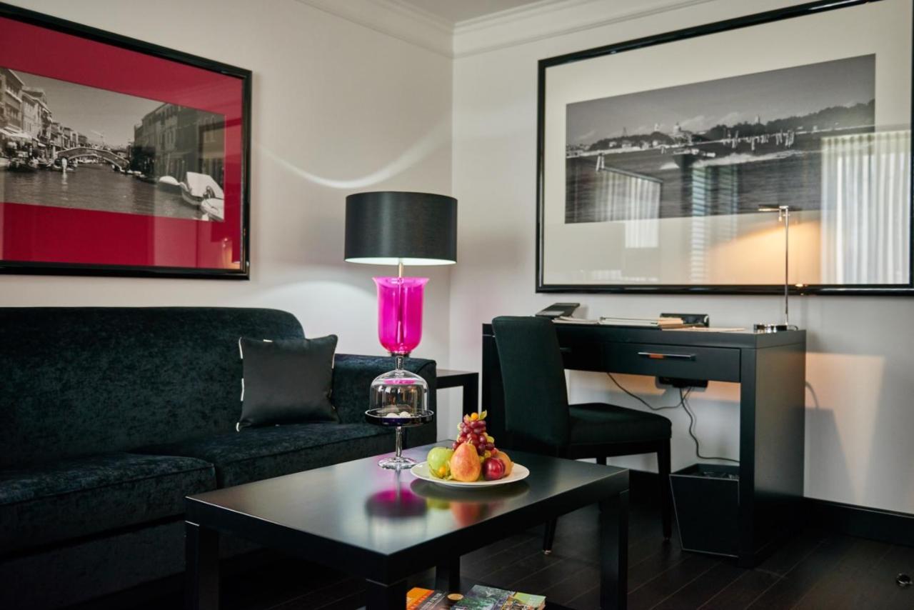 Boutique Hotel Villa Am Ruhrufer Golf & Spa Mülheim an der Ruhr Екстериор снимка